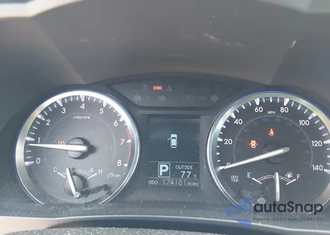 2015 Toyota Highlander Le Plus V6 из США, поврежденный, VIN 5TDZKRFH2FS054716